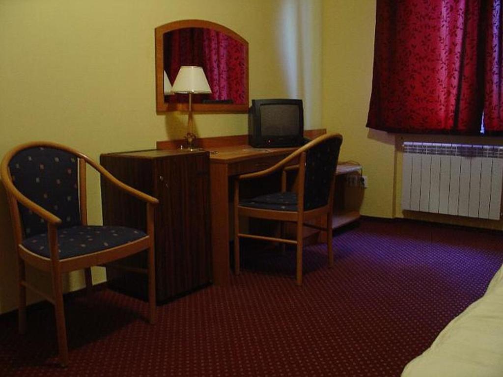 Rezydencja Parkowa Hotel Varsó Szoba fotó
