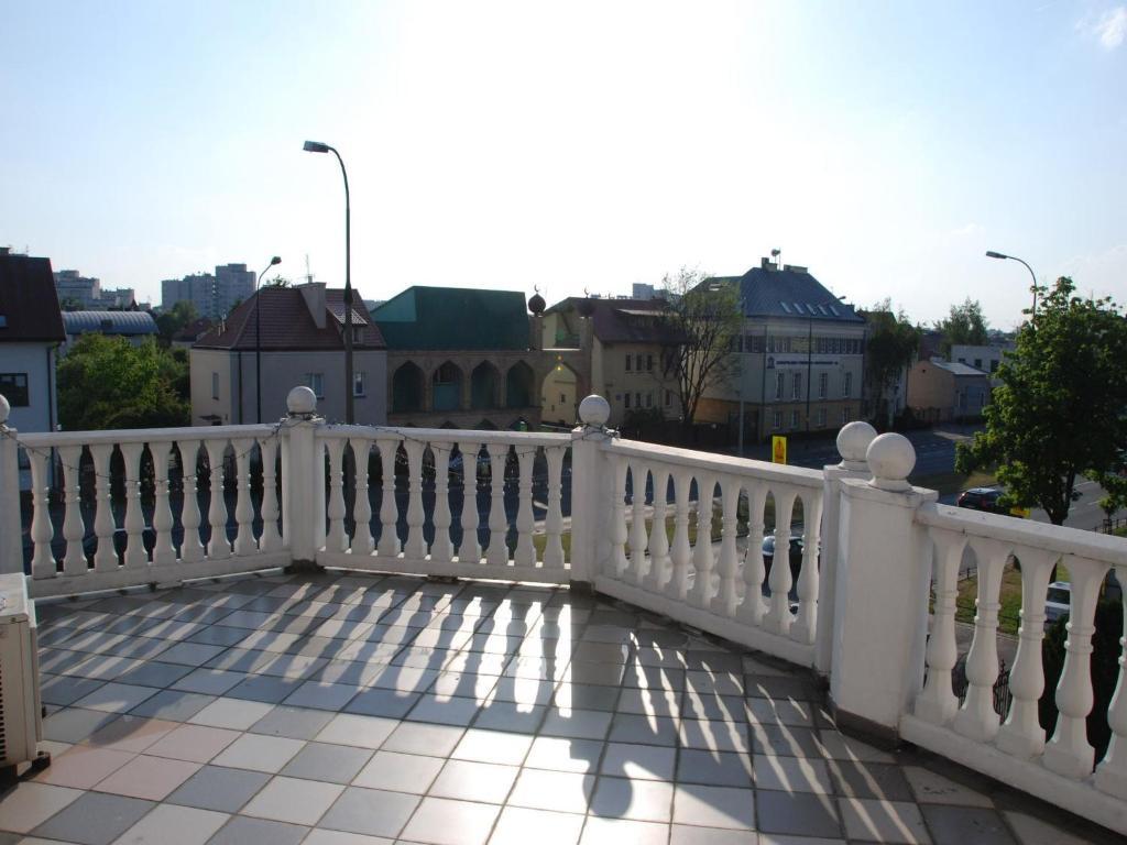 Rezydencja Parkowa Hotel Varsó Kültér fotó